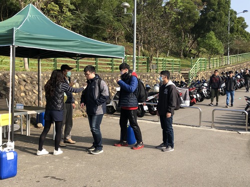 教務處南側摩托車停車場旁-2圖片